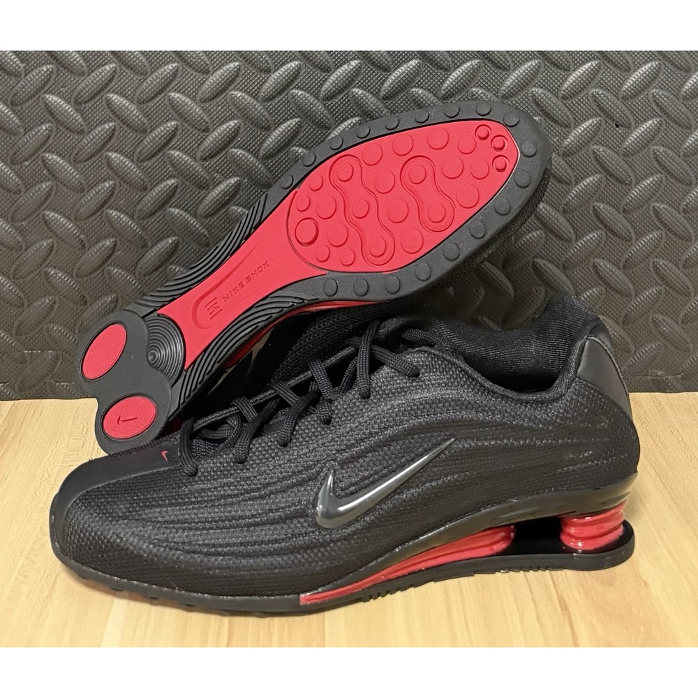 Nike Shox Z Black University Red Bred Shoes HQ7540-002 Womens Size 7.5 NEW